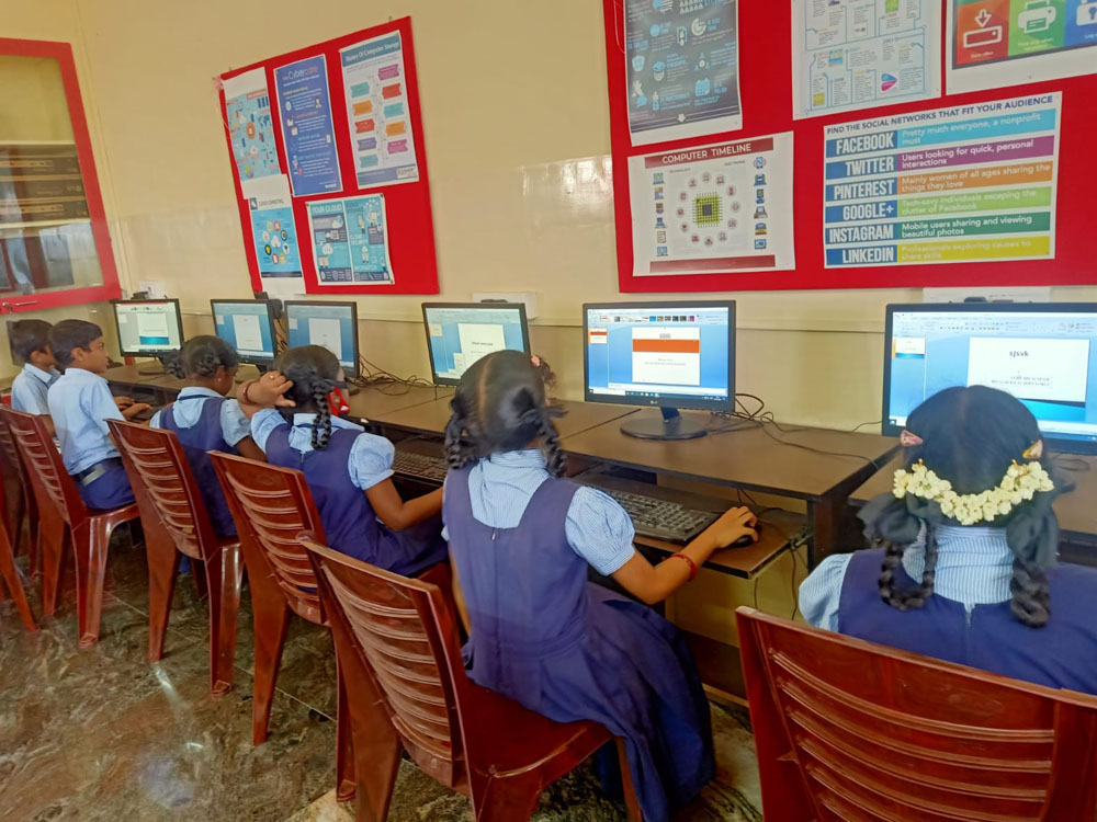 Sri Jayendra Swamigal Vidhya Kendra CBSE School - Tirunelveli